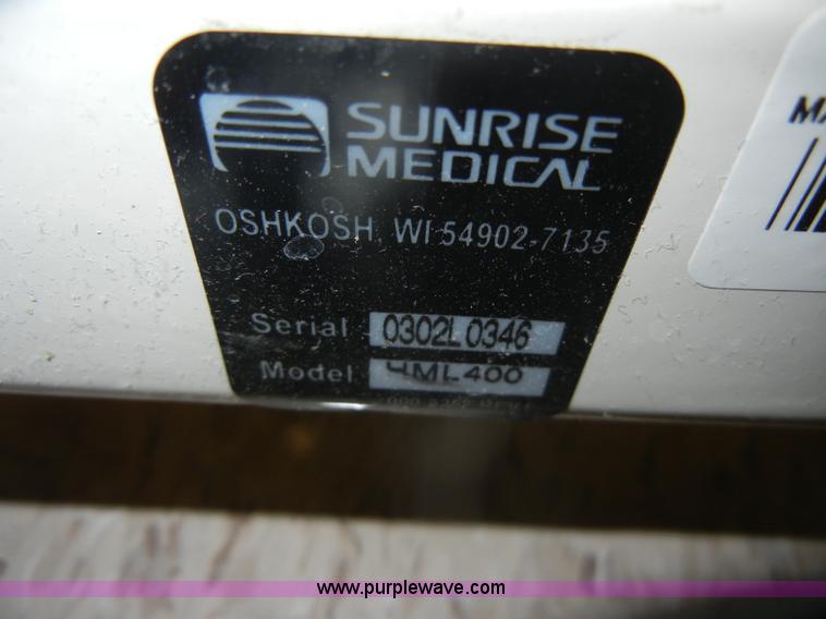 image for item N9672 Hoyer manual wheelchair lift