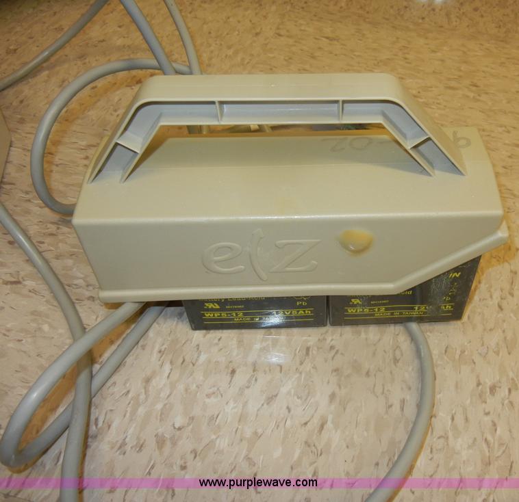 image for item N9673 Easy Way electric wheelchair lift