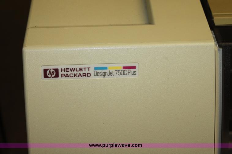 image for item R9873 Hewlett Packard DesignJet 750C Plus plotter