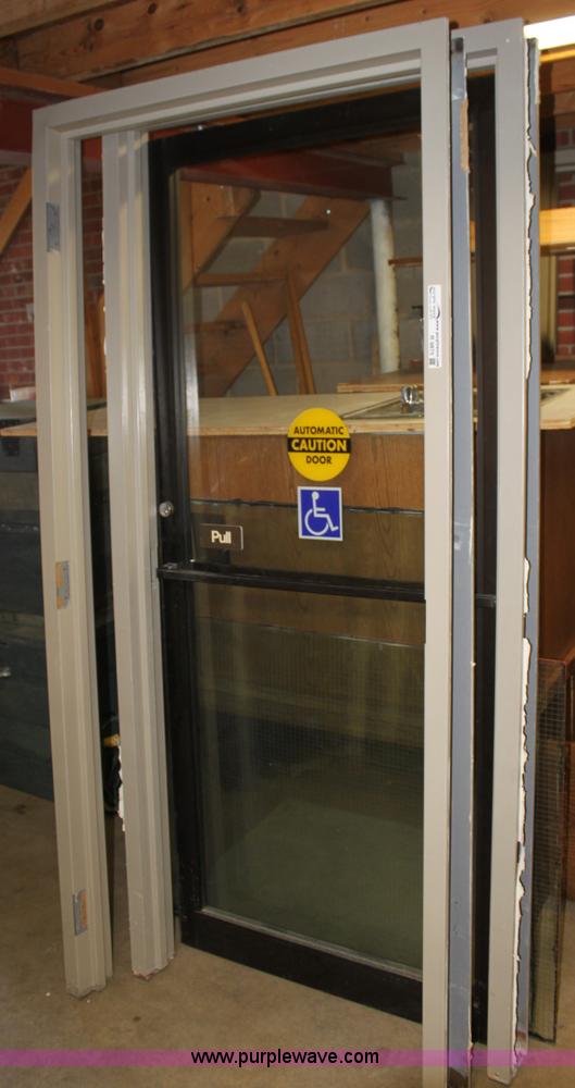 image for item R9875 Assorted home improvement items