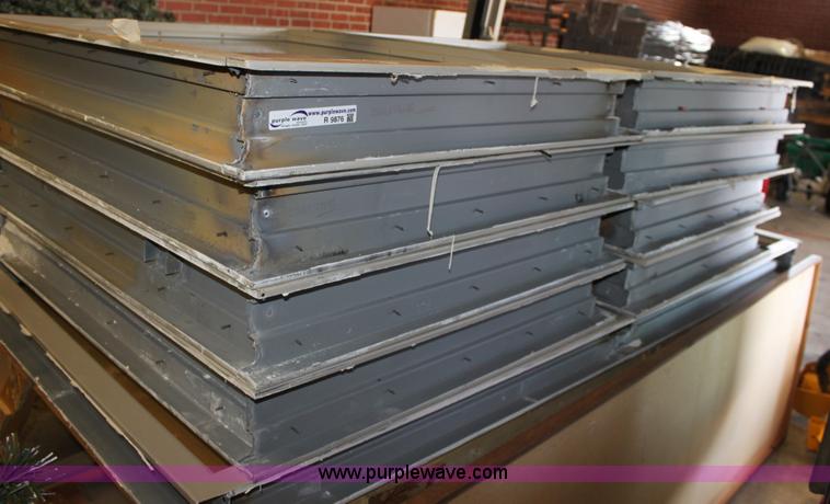 image for item R9876 (9) windows