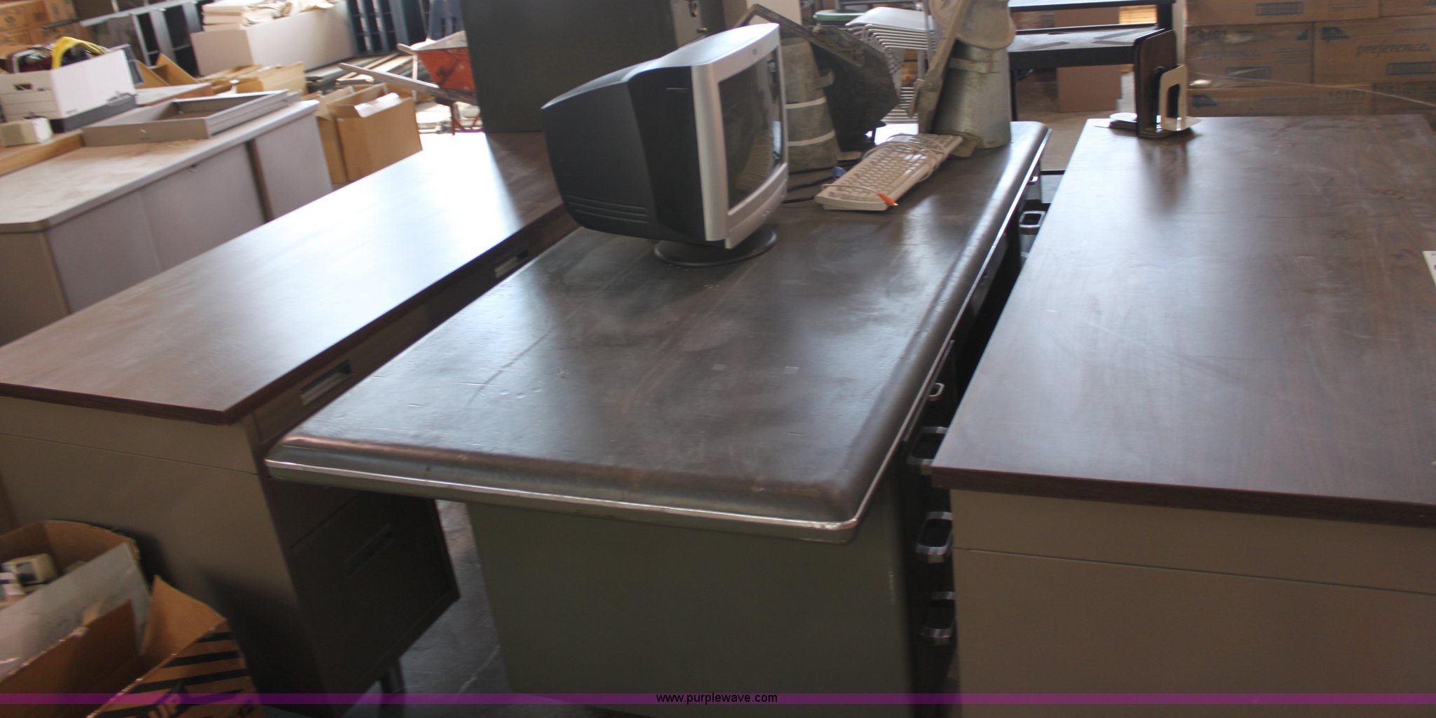 Assorted office furniture and supplies in Hutchinson, KS Item G4931