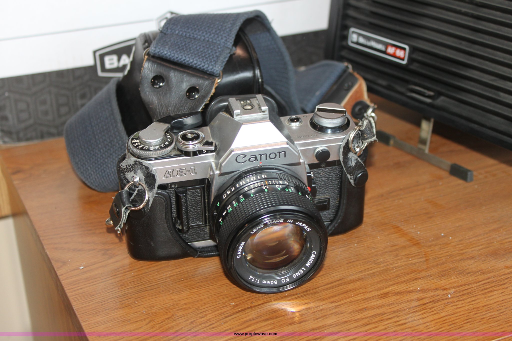 Assorted office furniture and supplies in Hutchinson, KS Item G4931