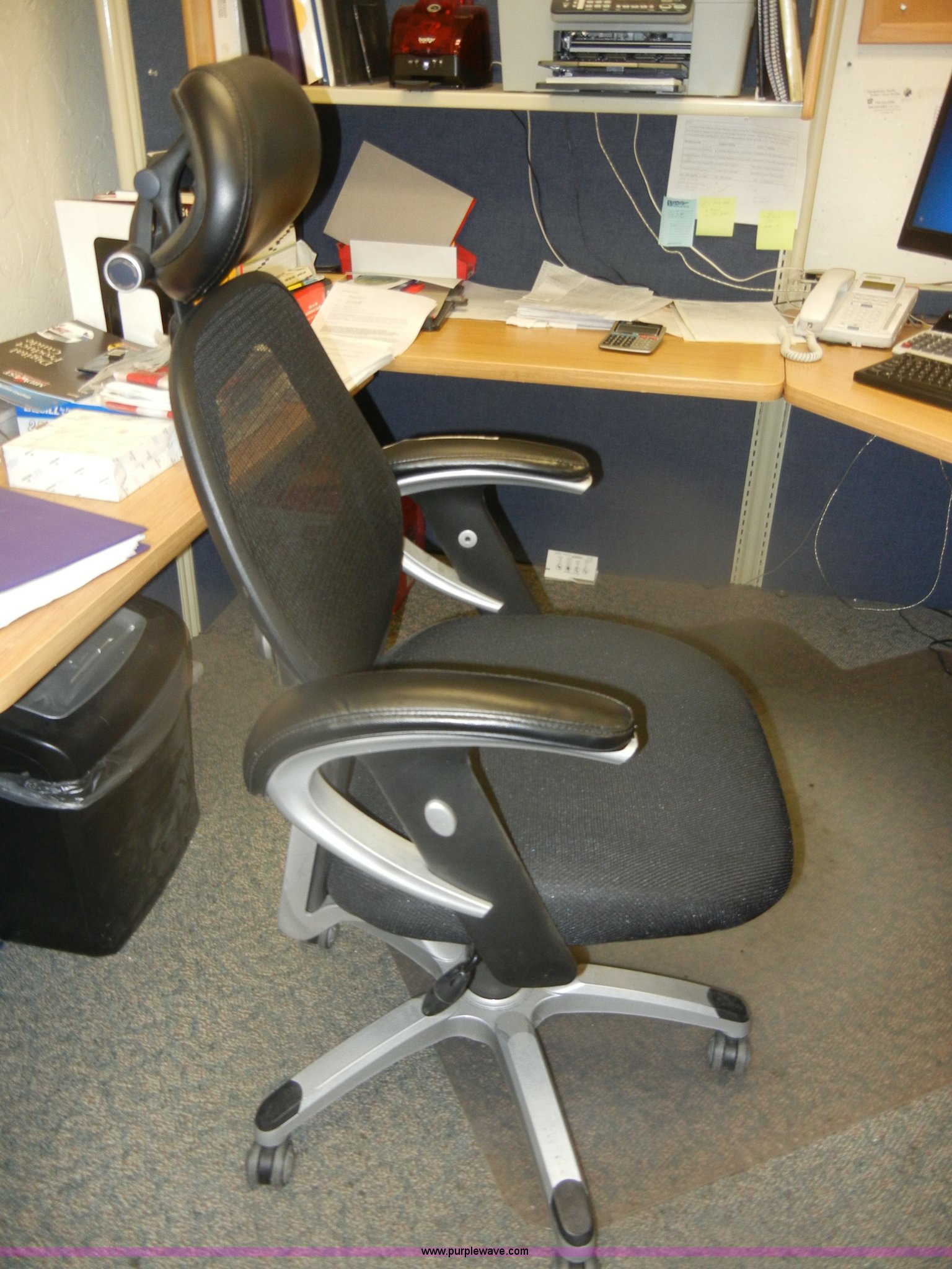 High back office chair in Manhattan, KS Item U9501 sold Purple Wave