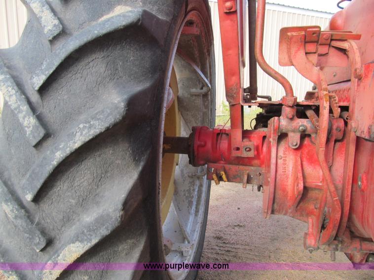 image for item A8462 1956 Massey-Harris 444 tractor