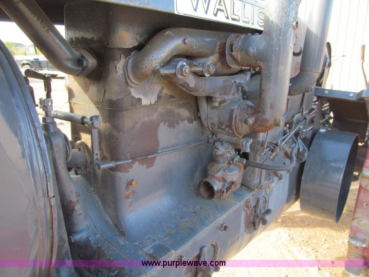 image for item A8463 1929 Wallis 1220 tractor