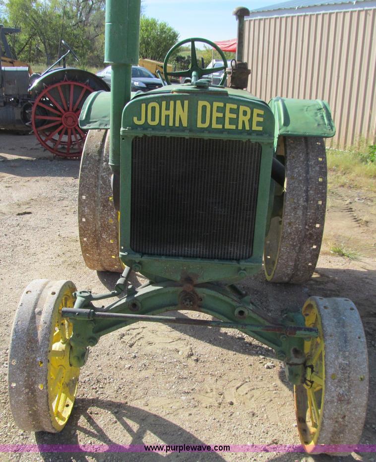 image for item A8466 1929 John Deere GP tractor