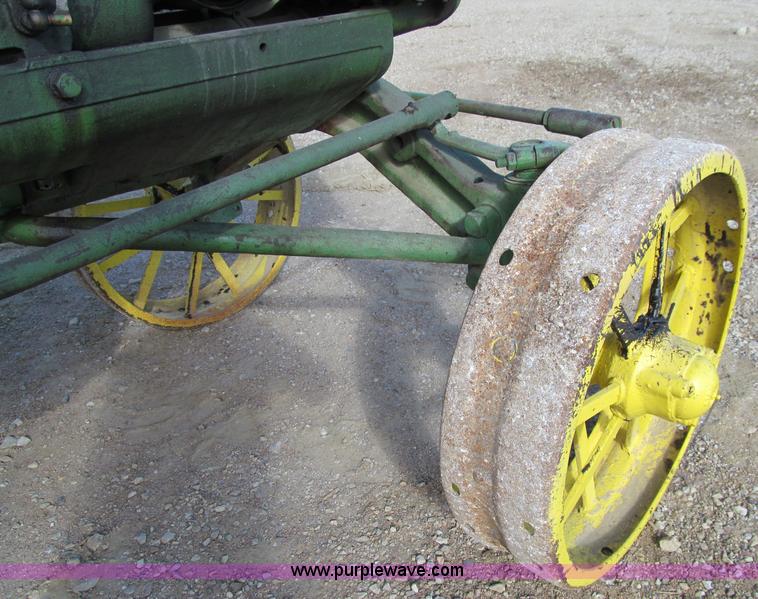 image for item A8466 1929 John Deere GP tractor