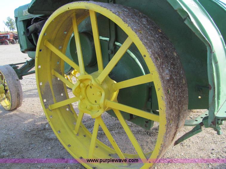 image for item A8466 1929 John Deere GP tractor
