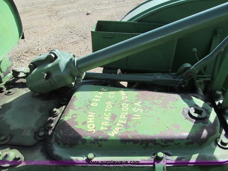 image for item A8466 1929 John Deere GP tractor