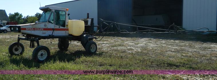 image for item B3869 SpraCoupe 220 self propelled sprayer