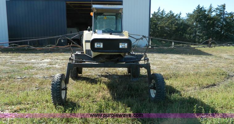 image for item B3869 SpraCoupe 220 self propelled sprayer