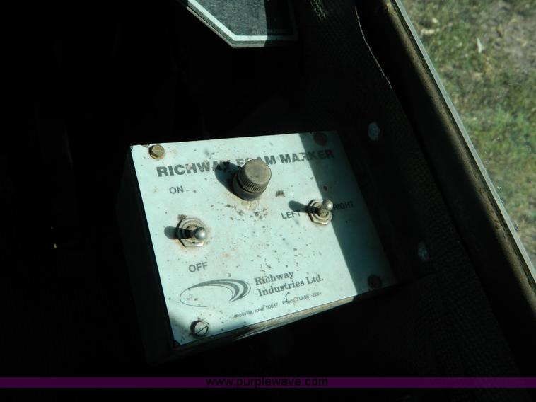 image for item B3869 SpraCoupe 220 self propelled sprayer