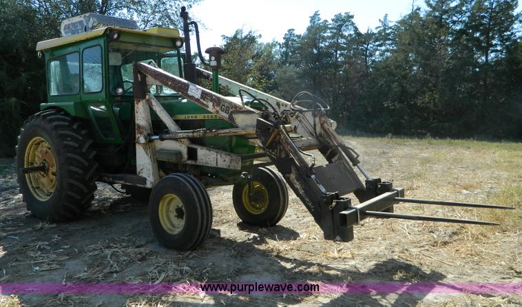 image for item B3870 1968 John Deere 4020 tractor
