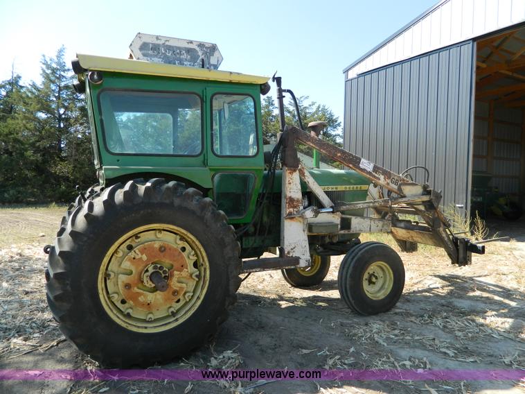 image for item B3870 1968 John Deere 4020 tractor
