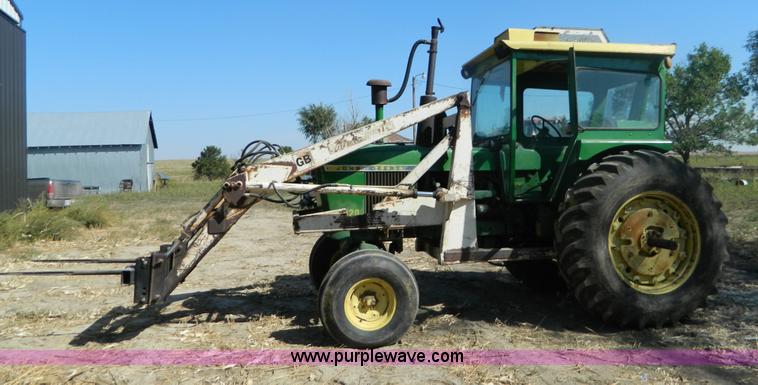 image for item B3870 1968 John Deere 4020 tractor