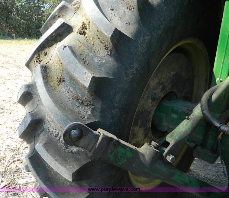 image for item B3870 1968 John Deere 4020 tractor