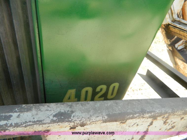 image for item B3870 1968 John Deere 4020 tractor