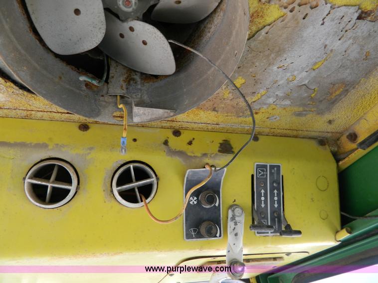 image for item B3870 1968 John Deere 4020 tractor