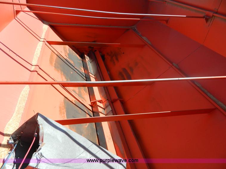 image for item B3873 Killbros 600 bushel grain cart