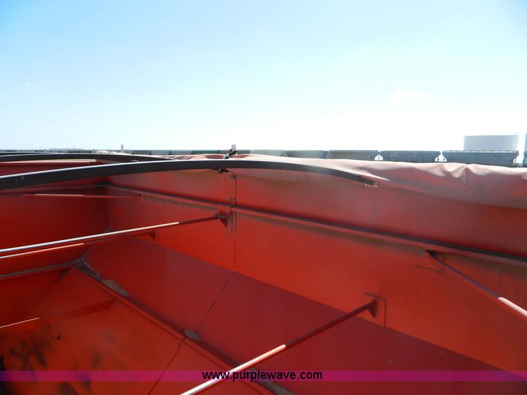 image for item B3873 Killbros 600 bushel grain cart