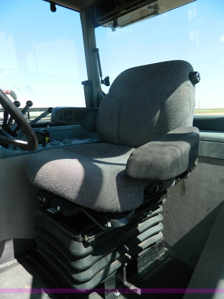 image for item B3879 1998 Case IH 8950 MFWD tractor