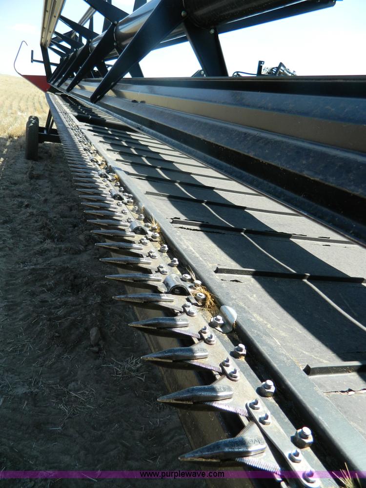 image for item B3880 2007 Case IH 2042 draper header