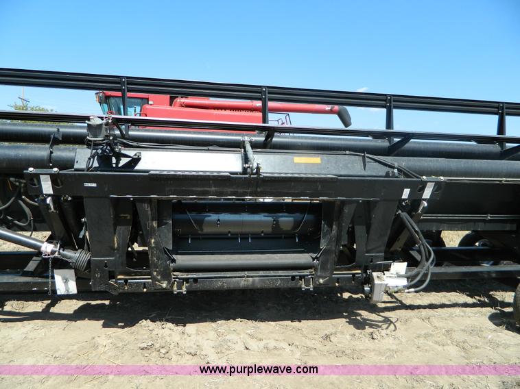 image for item B3880 2007 Case IH 2042 draper header