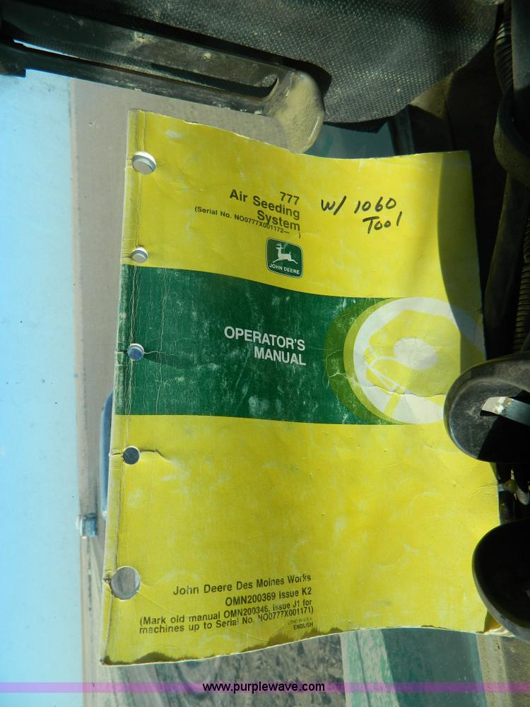 image for item B3886 John Deere 777 33' air seeder