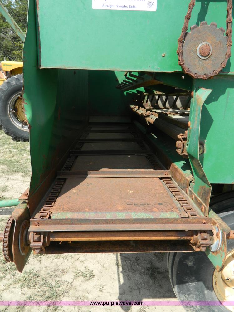 image for item B3890 Badger BN2929 feed wagon