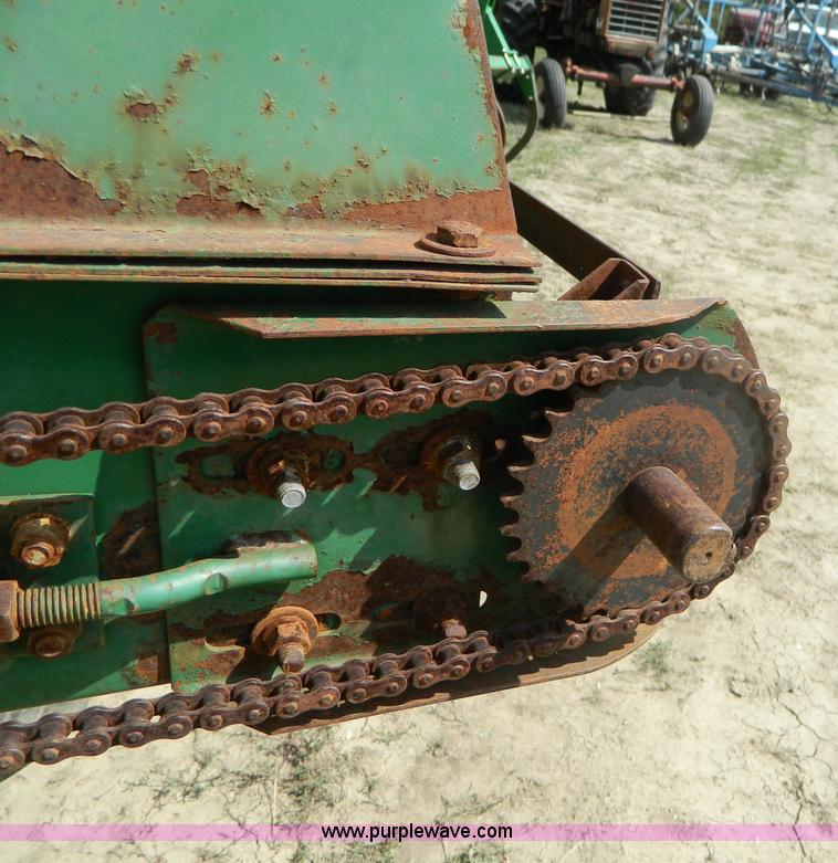 image for item B3890 Badger BN2929 feed wagon