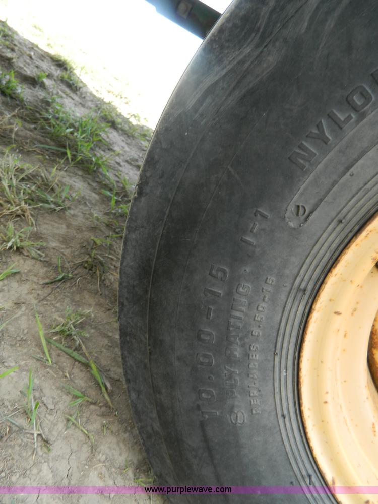 image for item B3890 Badger BN2929 feed wagon