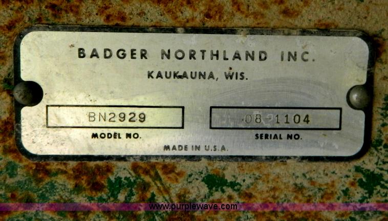 image for item B3890 Badger BN2929 feed wagon