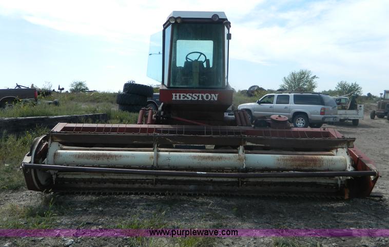 image for item B3895 Hesston 6450 self-propelled swather