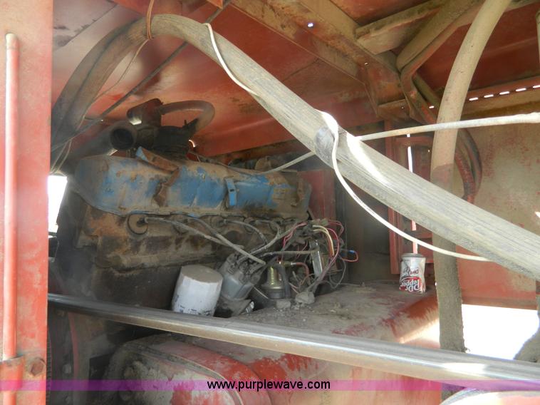 image for item B3895 Hesston 6450 self-propelled swather