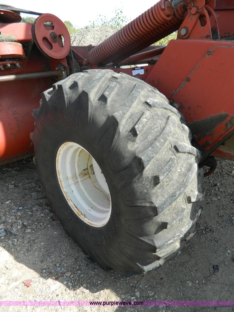 image for item B3895 Hesston 6450 self-propelled swather