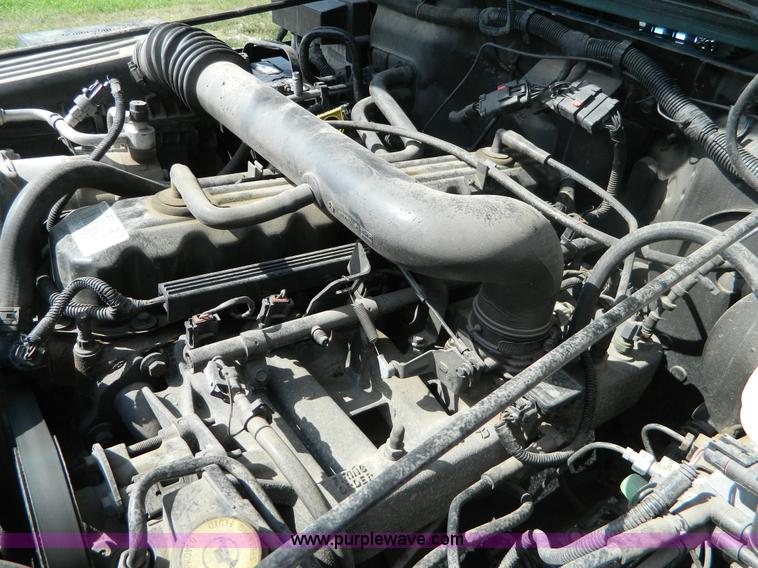 image for item B3901 1998 Jeep Wrangler Sport SUV