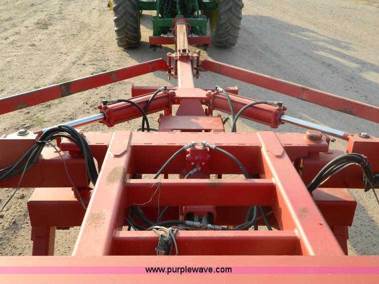 image for item B3902 Sunflower 9432-30 grain drill