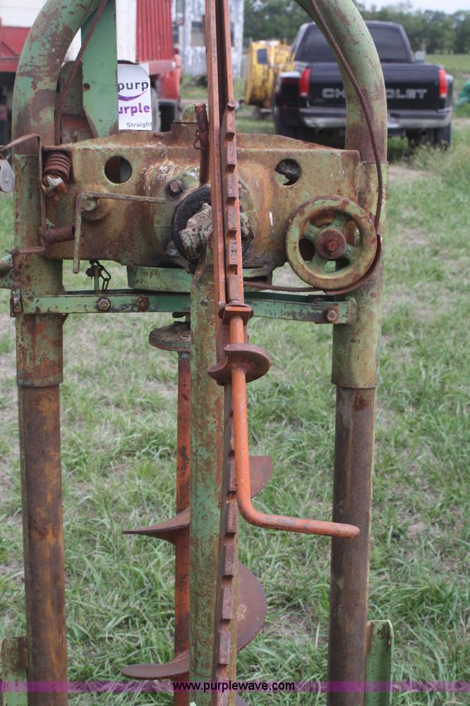 image for item B6979 Continental post hole digger