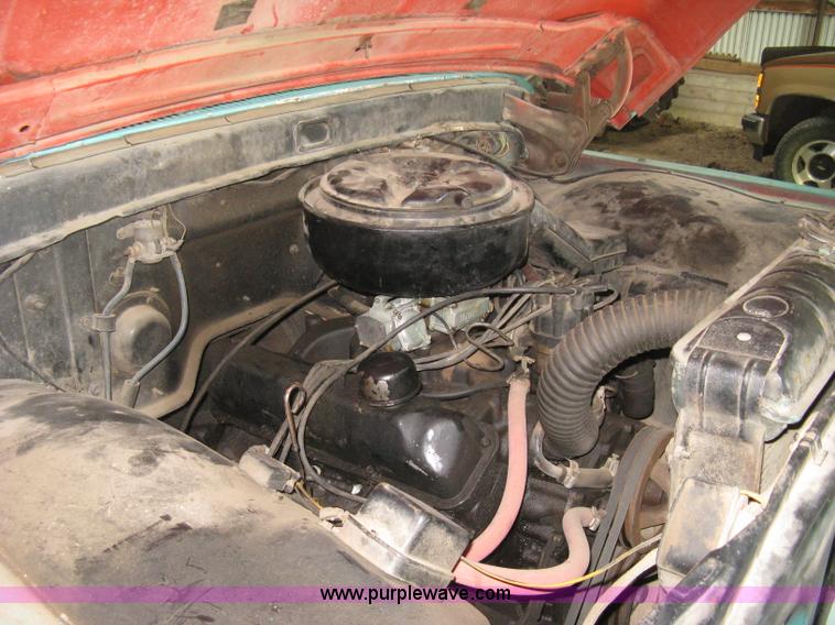 image for item B8144 1964 Ford F700 grain truck