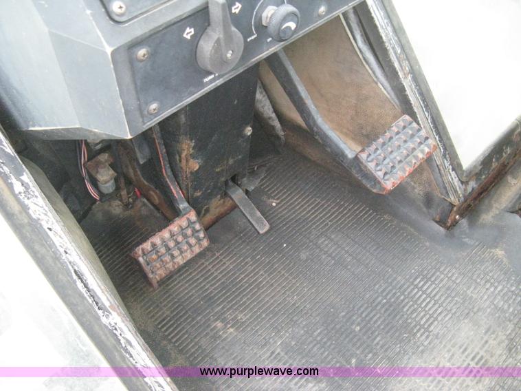 image for item B8145 White 4-225 articulated tractor