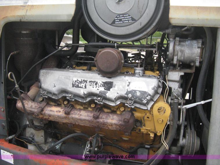 image for item B8145 White 4-225 articulated tractor