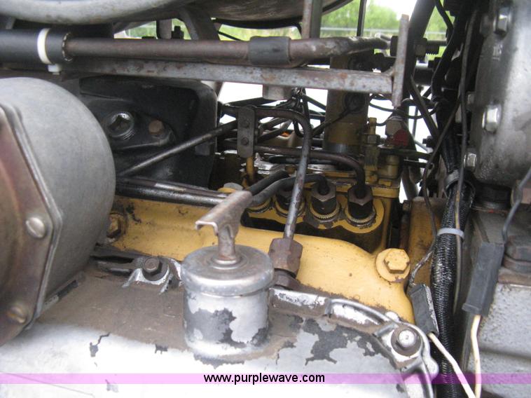 image for item B8145 White 4-225 articulated tractor