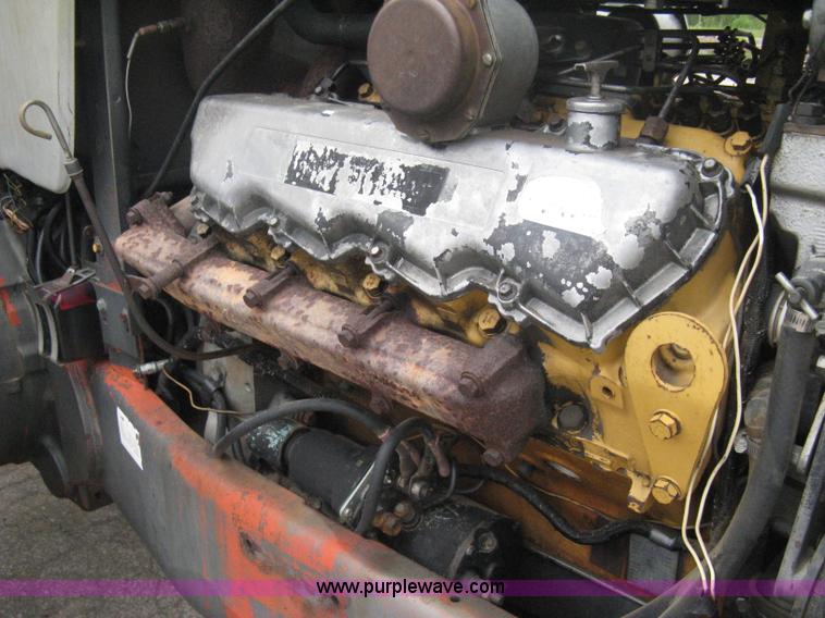 image for item B8145 White 4-225 articulated tractor