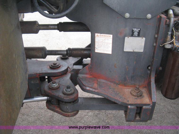 image for item B8145 White 4-225 articulated tractor