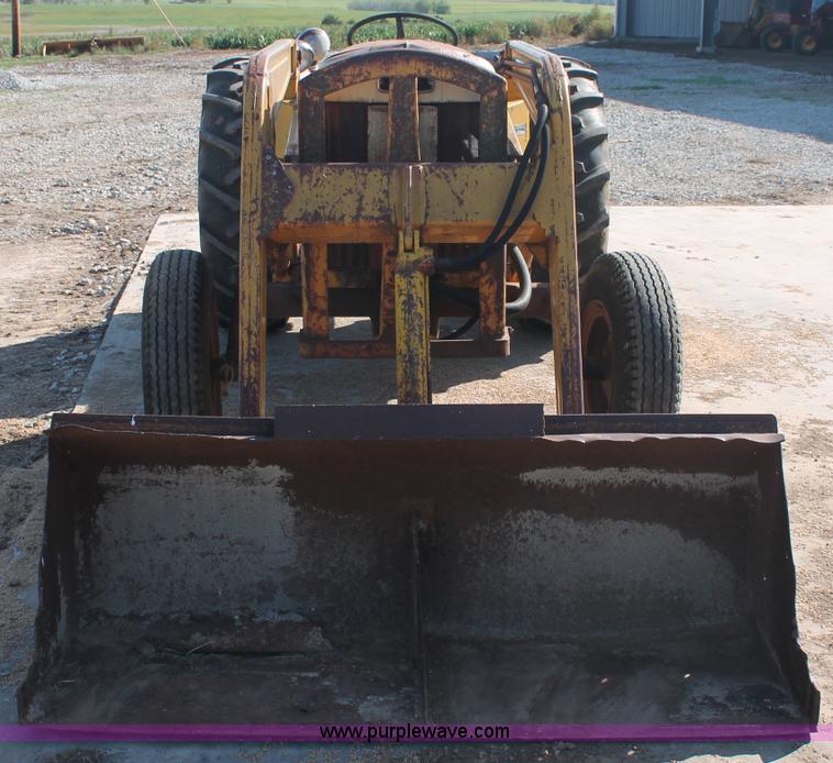 image for item C2867 1956 Massey Fergusen F40 tractor