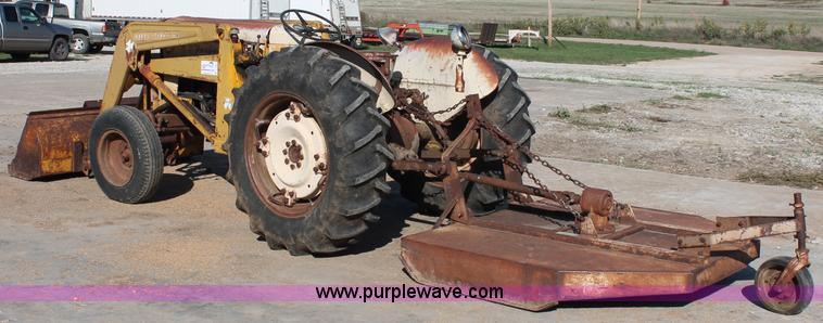 image for item C2867 1956 Massey Fergusen F40 tractor