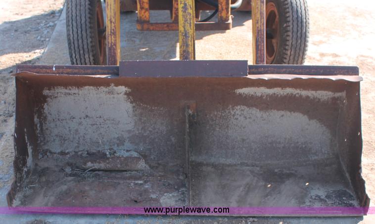 image for item C2867 1956 Massey Fergusen F40 tractor