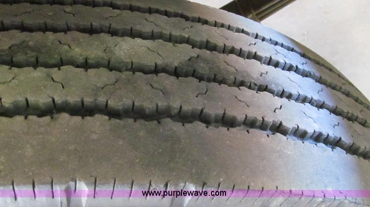 image for item C3532 1979 Mack RS686LST dump truck