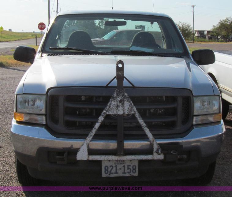 image for item C3535 2002 Ford F250 pickup truck